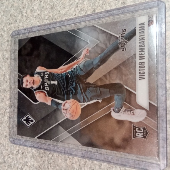 4 card Victor Wembanyama rc lot. - Picture 3 of 10